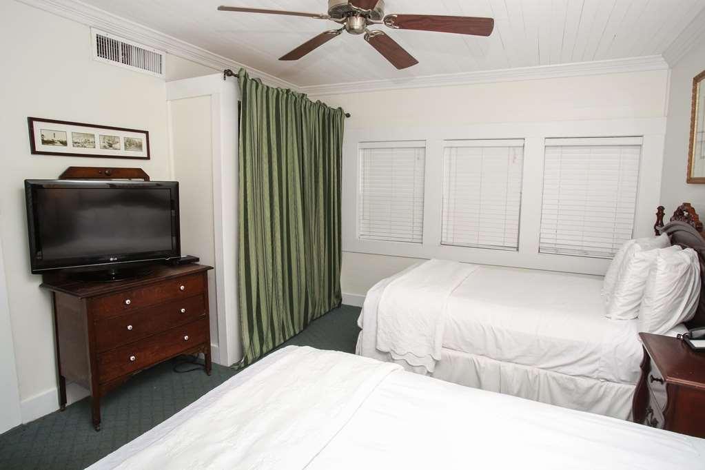 Coombs Inn & Suites Apalachicola Buitenkant foto