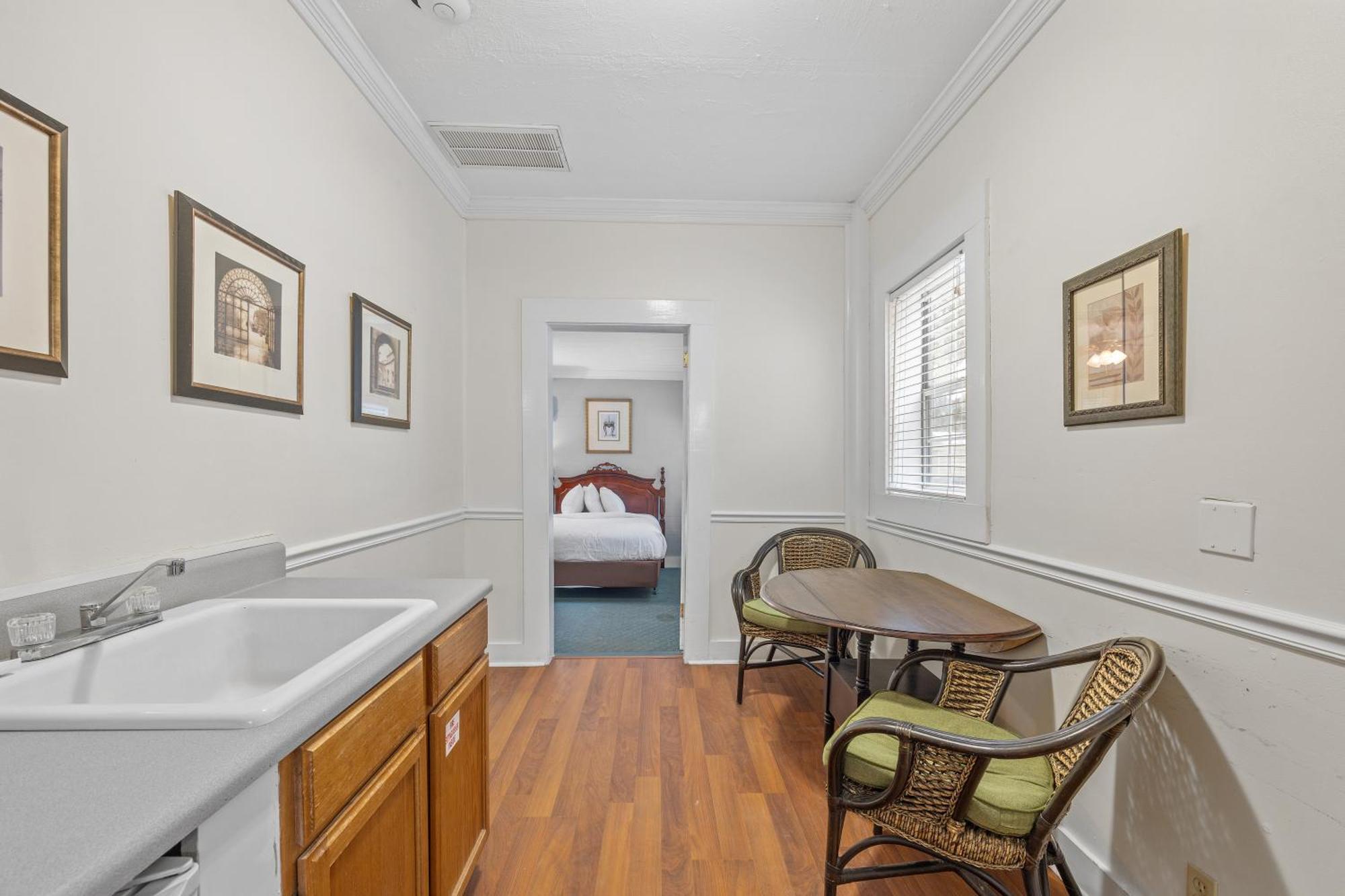 Coombs Inn & Suites Apalachicola Buitenkant foto