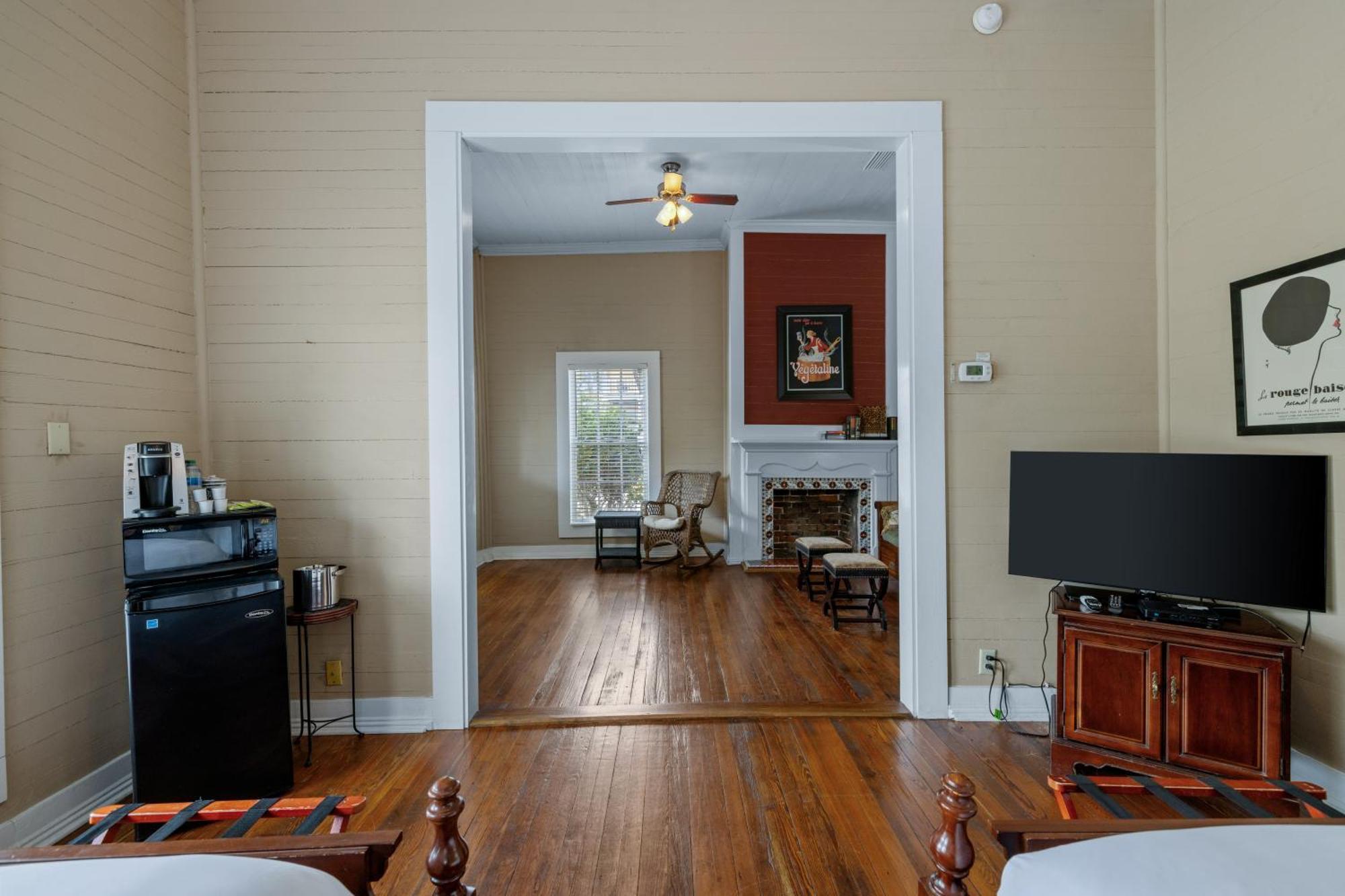 Coombs Inn & Suites Apalachicola Buitenkant foto