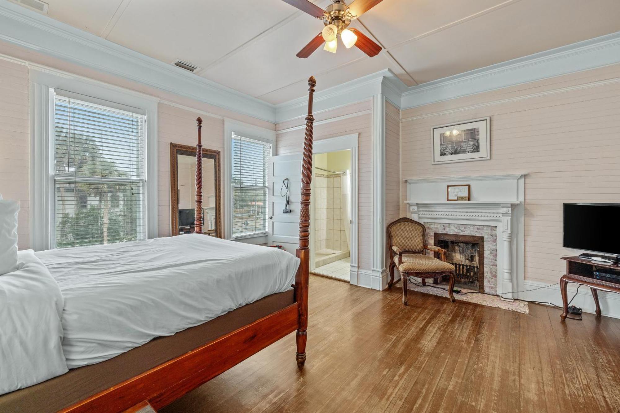 Coombs Inn & Suites Apalachicola Buitenkant foto