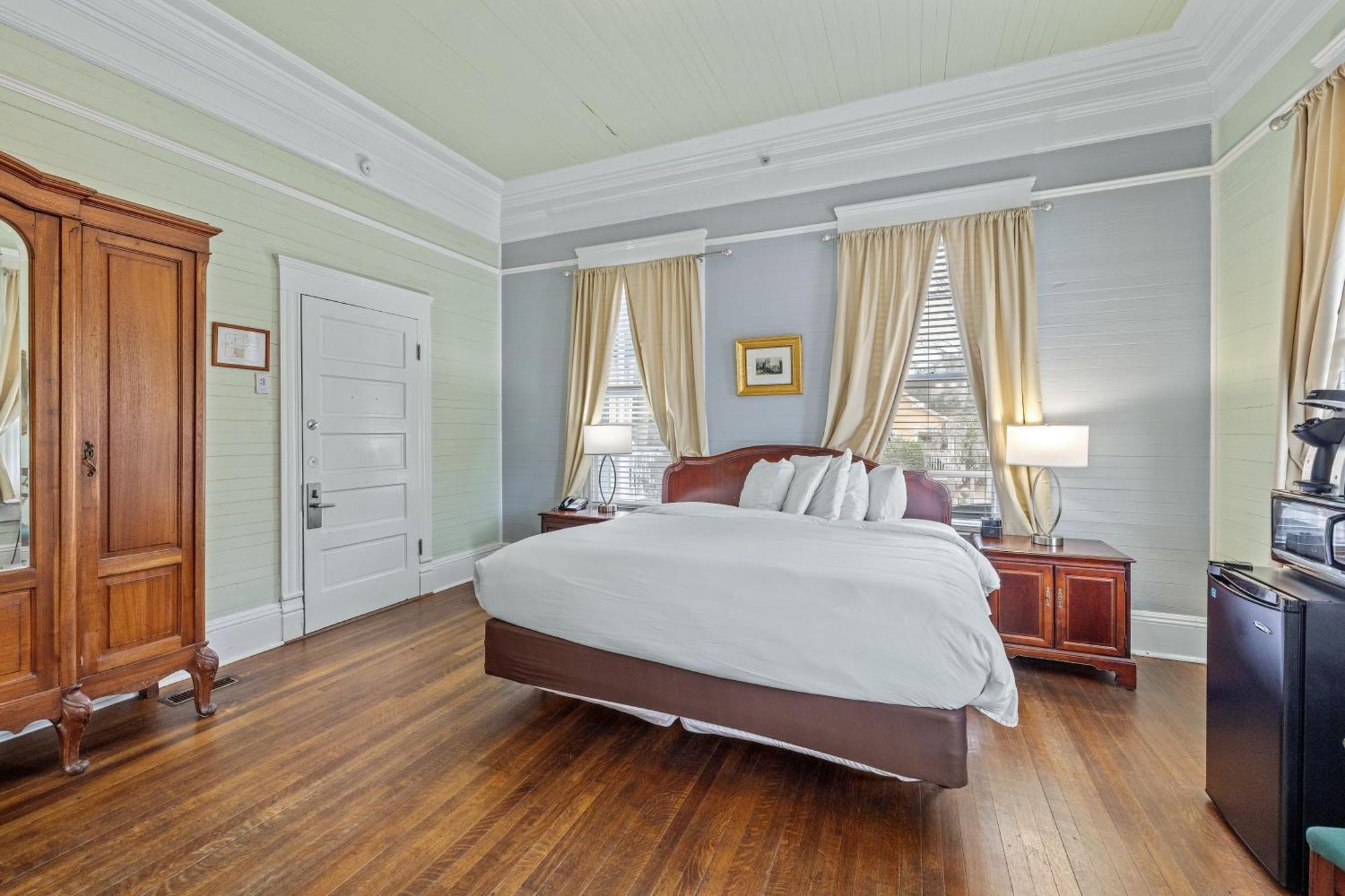 Coombs Inn & Suites Apalachicola Buitenkant foto