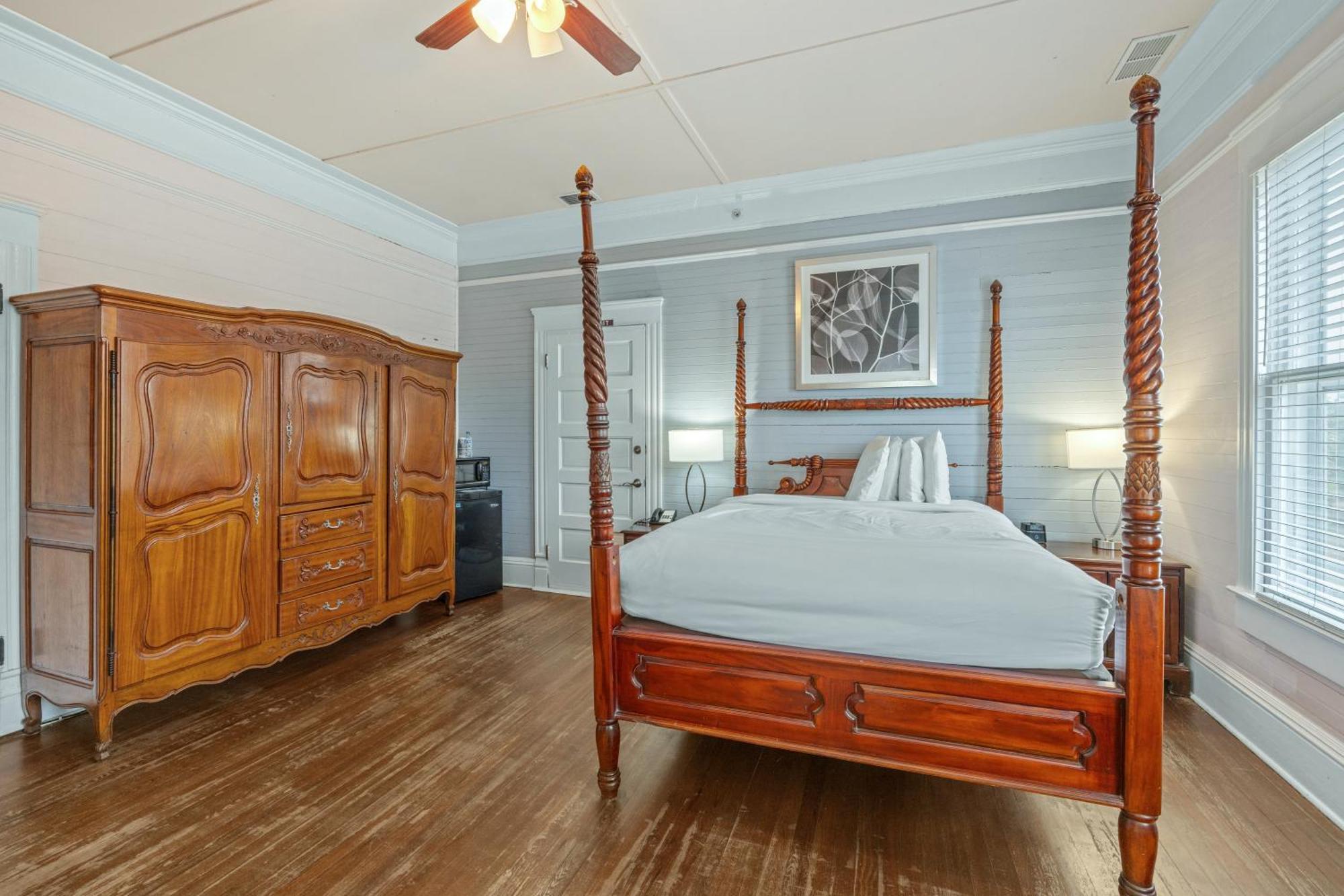 Coombs Inn & Suites Apalachicola Buitenkant foto
