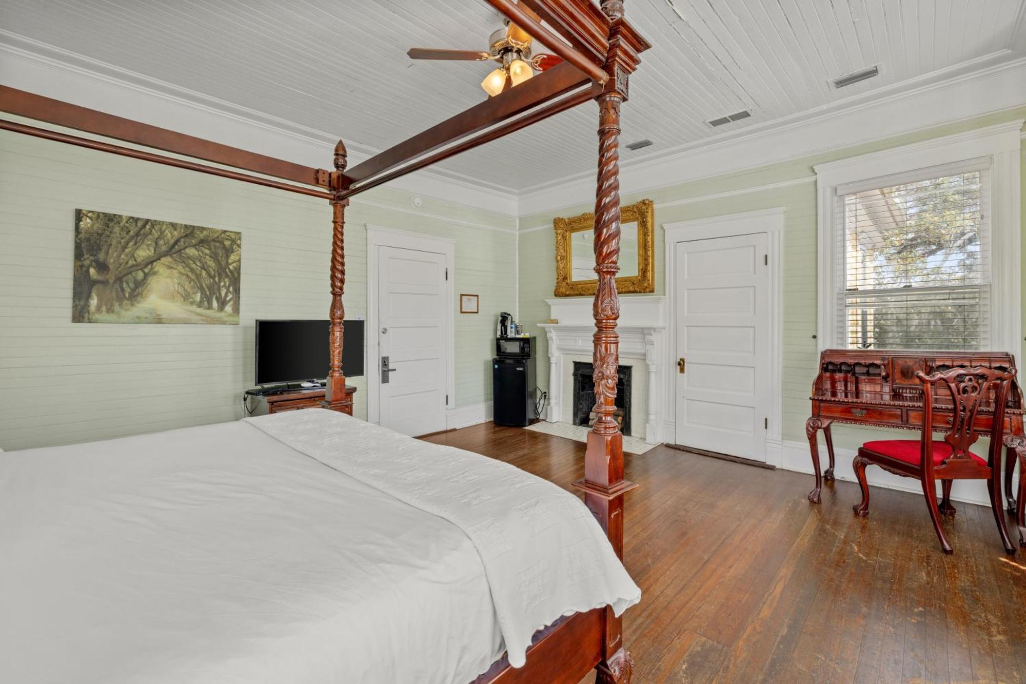 Coombs Inn & Suites Apalachicola Buitenkant foto