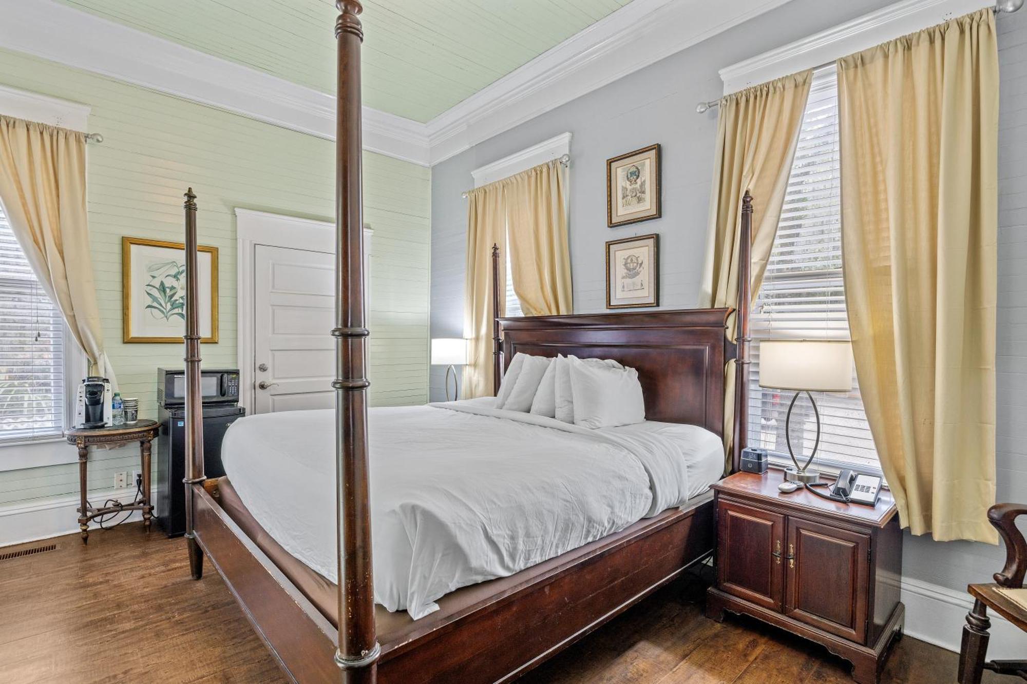 Coombs Inn & Suites Apalachicola Buitenkant foto