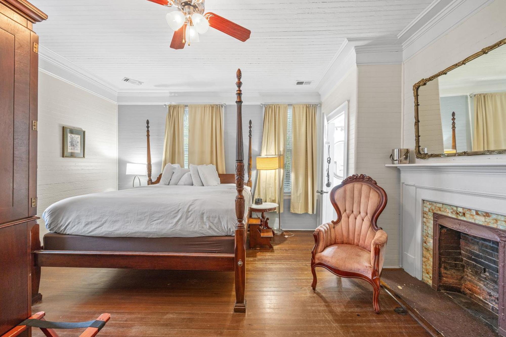 Coombs Inn & Suites Apalachicola Buitenkant foto